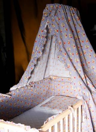 Бортики + балдахин + подушечка Санкт-Петербург