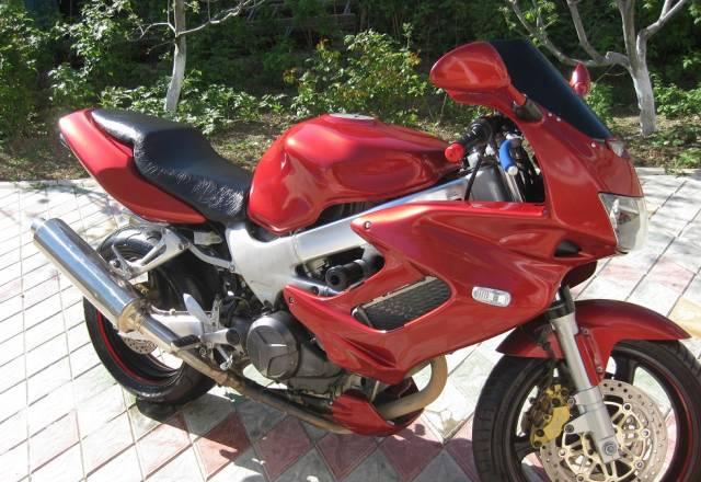 Продаю мотоцикл Honda VTR 1000 F Firestorm Краснодар