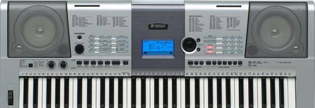 Yamaha E-403 Санкт-Петербург