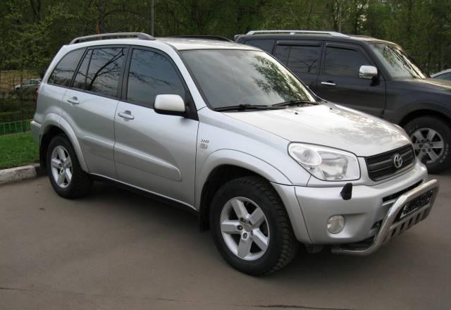 Toyota RAV 4 Москва