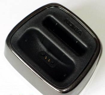2 зарядных стакана на Нокиа 8800. продаю,меняю Москва