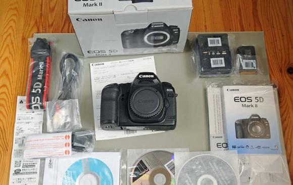 Canon EOS 5D Mark II with 18-55mm EFS IS Lens Москва