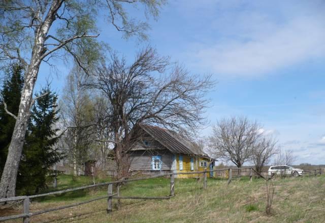 Дом в деревне Великие Луки