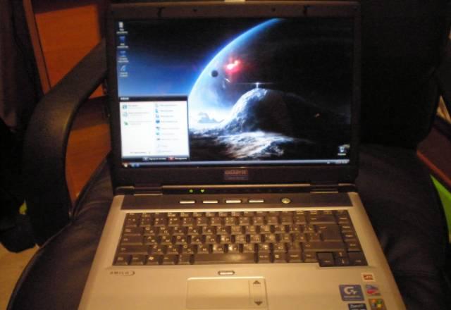 Fujitsu-Siemens Amilo M 1437G Москва