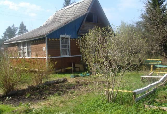 Участок с домом в садоводстве Вырица