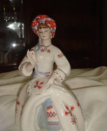 Вышивальщица-24 см Москва