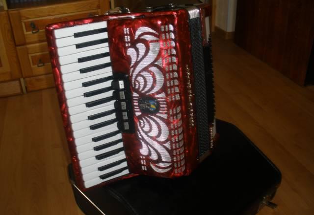Аккордеон Вельтмейстер3/4каприччио Москва