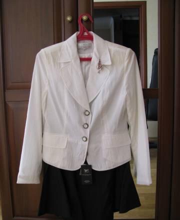 Костюмчик женский р46-48 Москва