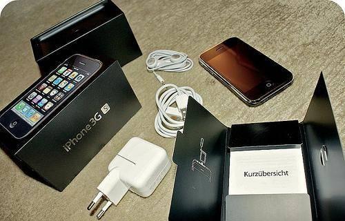 IPhone 3G S 32 Gb черный Москва