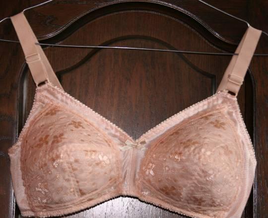 Новый бюстгальтер фирмы Sery 85С из Франции Санкт-Петербург