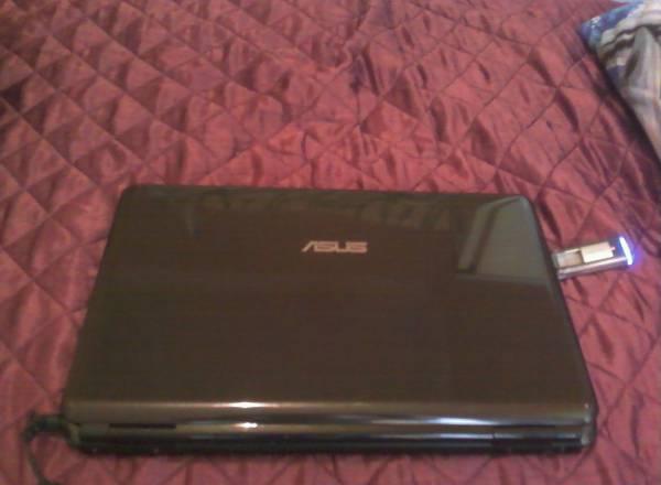 Продам ноутбук" asus" Омск