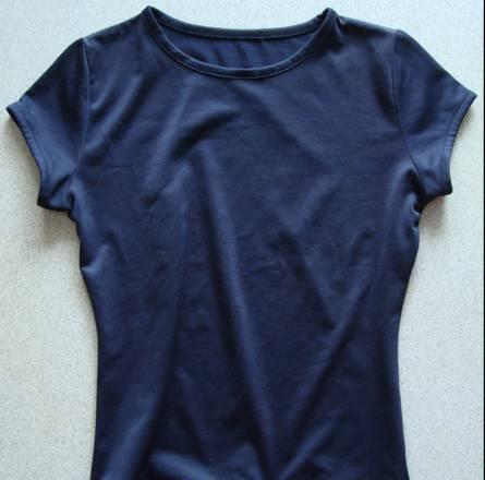 Маечка новая темно-синяя s-m Москва