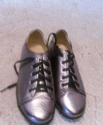 Серебрянные кеды(полуботинки) Санкт-Петербург