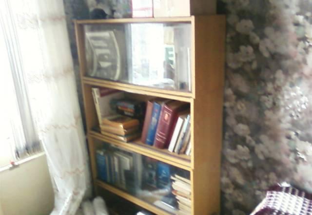 Застекленные книжные полки Москва