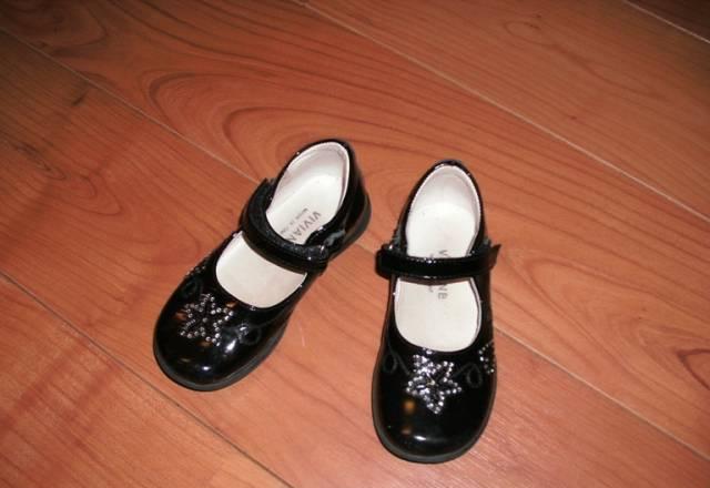 Туфли. 26 разм. 16 см. Нат. кожа лак. Италия Санкт-Петербург