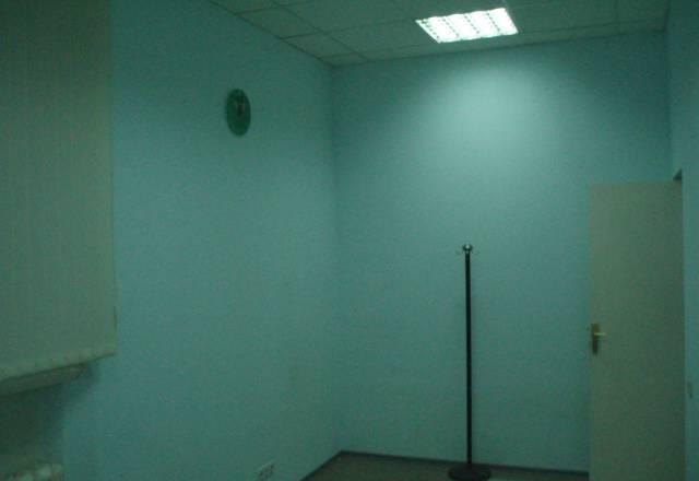 Сдам в аренду под офис кабинеты 15, 10м2 в нежилом Москва