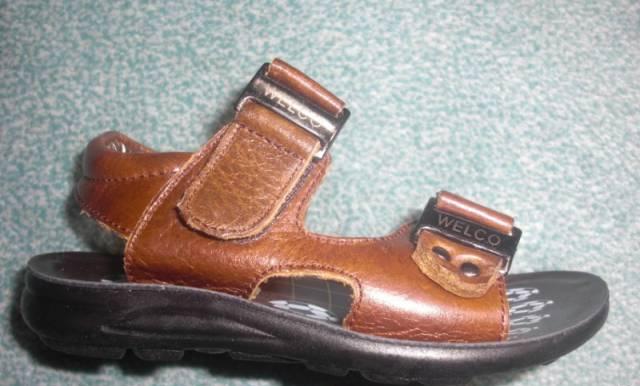 Новые сандалики кожа стелька 14,5 см на 22-23 р Москва