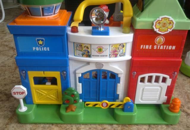 Игрушки  новые в коробках Москва