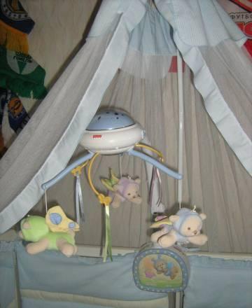 Мобиль Fisher Price "Мечты о бабочках" Москва