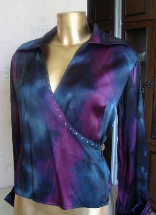 Шикарная атласная блузка северное сияние 46-48-50 Москва