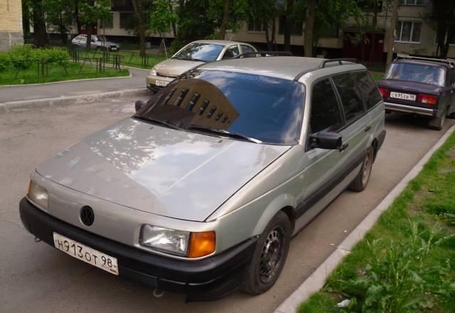Продам Passat b3 универсал 1988г.в. 1.6л Санкт-Петербург
