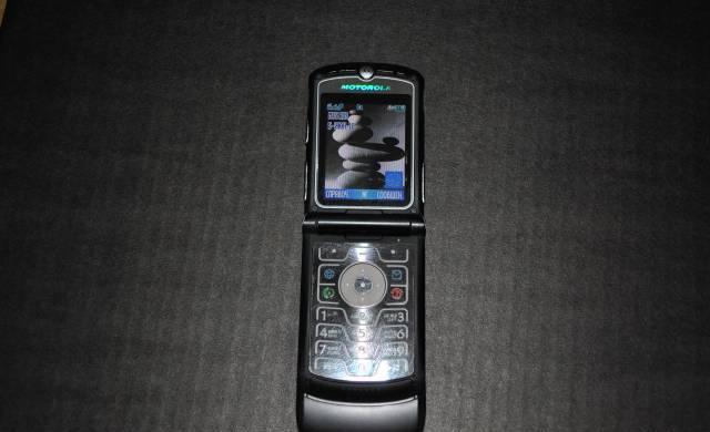 Motorola razr v3 Москва