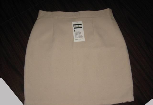 Юбка бежевого цвета.Размер 46-48 Москва