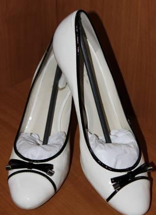 Cтильная дышащая обувь Geox Москва