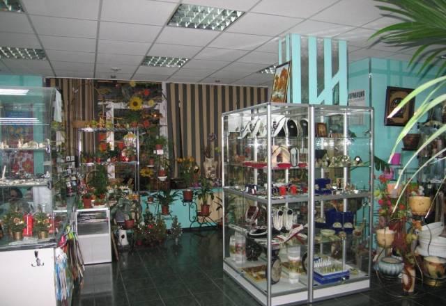 Выст. стенды +хол камера с охл. оборуд. Rivacold Санкт-Петербург