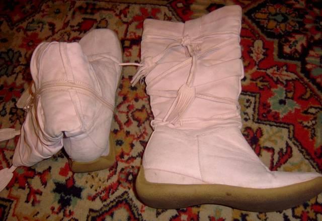 Сапожки демисезонные на сейчас, р 39 Москва