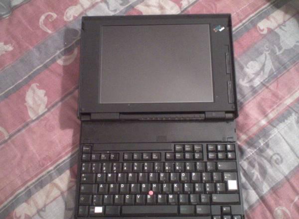 Ноутбук IBM 9545 неисправный с б/п Москва