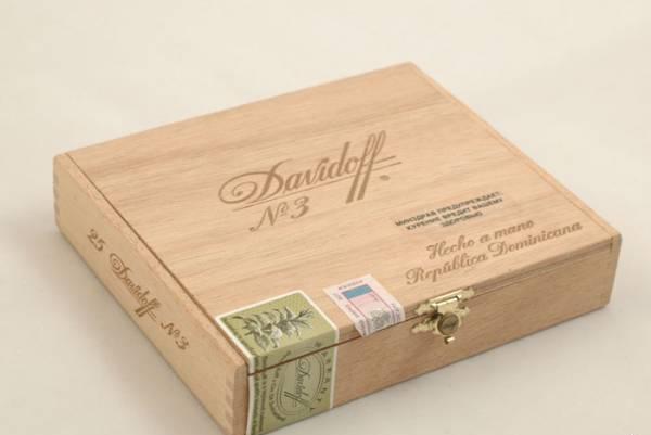 Коробка из под сигар Davidoff Москва