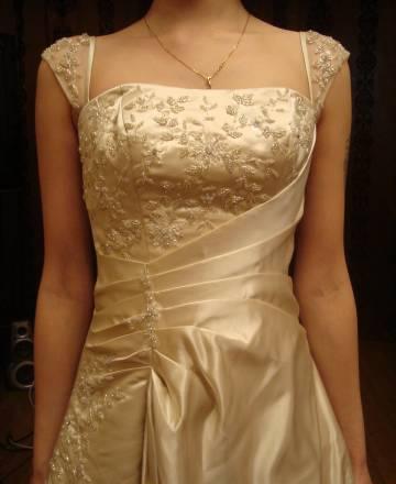 Платье свадебное плюс подарок Москва