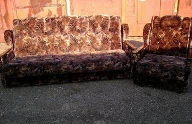 Диван-книжка и  2 кресло-кровать,хорошее  состяние Санкт-Петербург