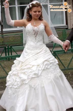 Шикарное свадебное платье Москва