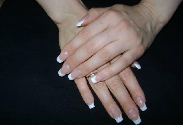 Наращивание ногтей и ресниц. Укрепл. натур. ногтей Москва