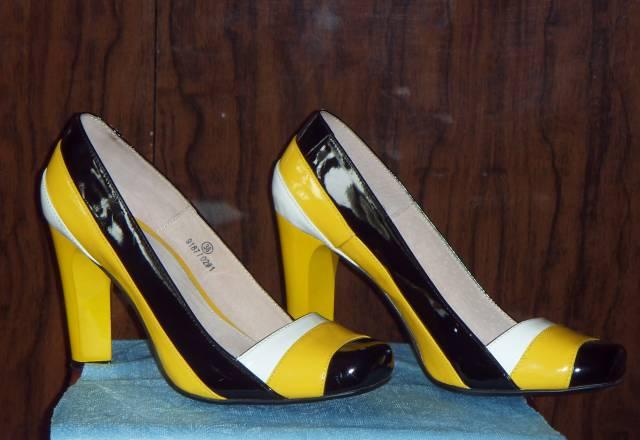 Яркие  туфли Москва