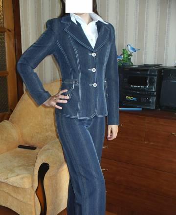 Костюм  42-44 Москва