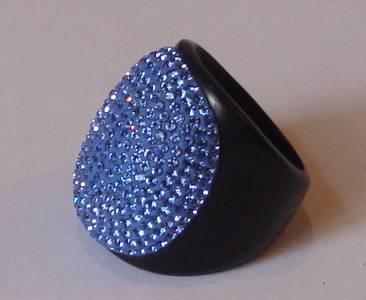 Кольцо из чёрного дерева с стразоми Swarovski Санкт-Петербург