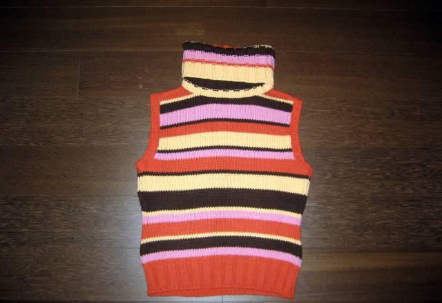 Безрукавка в полоску Санкт-Петербург