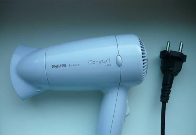 Фен "Philips" Compakt 1300 Москва