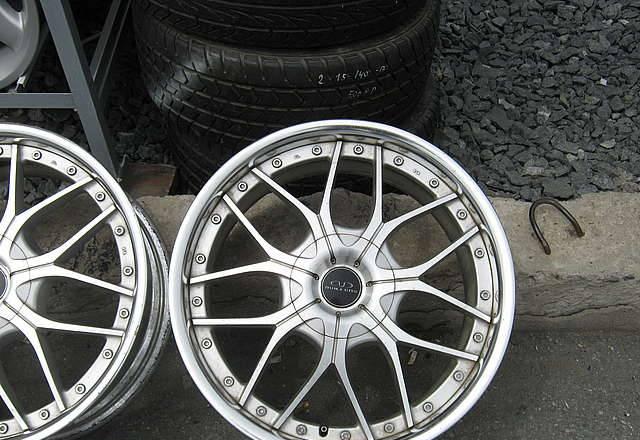 Японские диски R18 Villens, 4х114.3 и 5х114.3 Москва