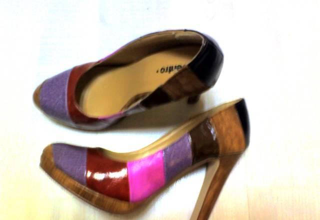 Красивые,яркие туфли.Новые Москва
