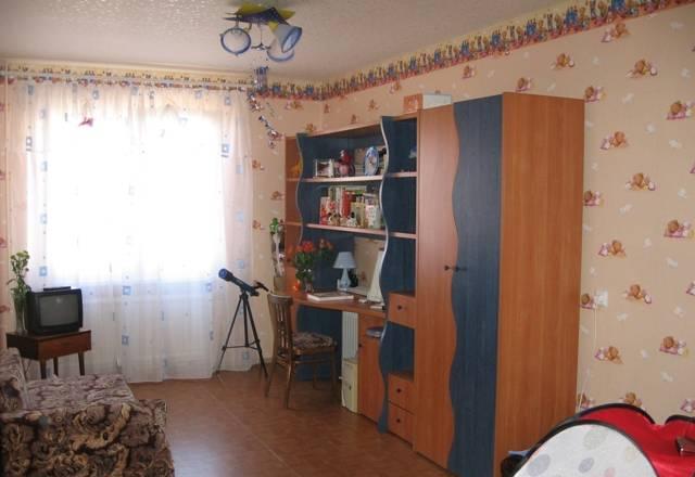 Детская стенка, стол, шкаф, комод Санкт-Петербург