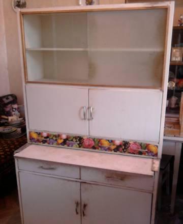 Кухонный шкаф + стол + 3 табуретки Санкт-Петербург