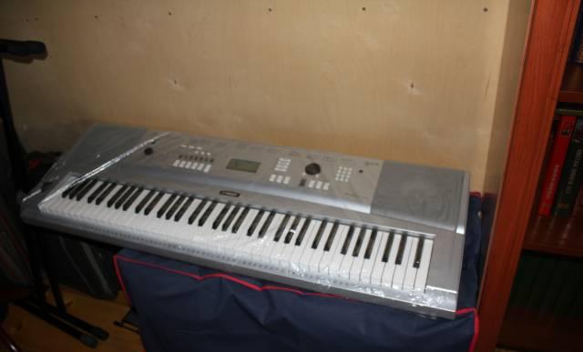Синтезатор yamaha dgx-220 Санкт-Петербург