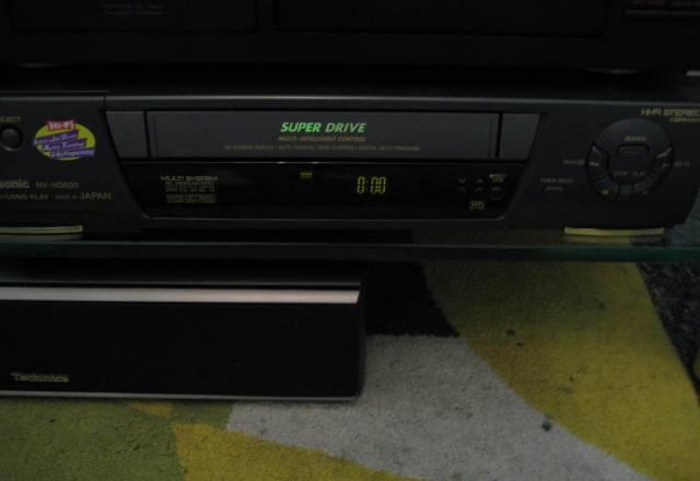 Видеомагнитофон Panasonic NV-HD620 Санкт-Петербург