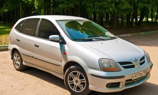 Nissan Tino, 2000 Солнечногорск