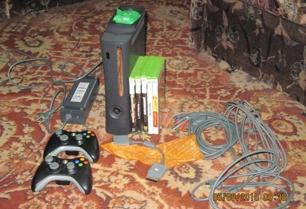 Xbox 360 elite лицензионный б/у Москва