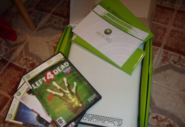 Xbox 360 Arcade новая Москва